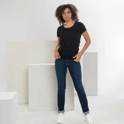 LIVING CRAFTS Frieda | T-Shirt Zwart Sale