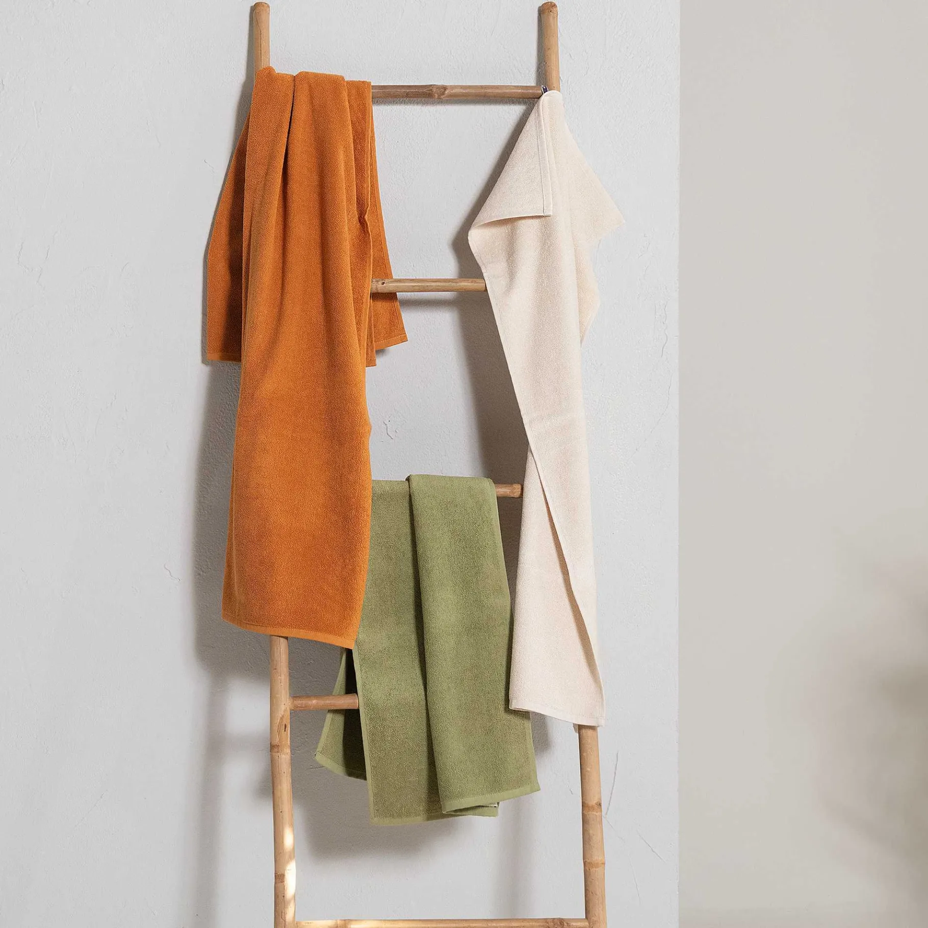 LIVING CRAFTS Orlando | Handdoek Khaki Best