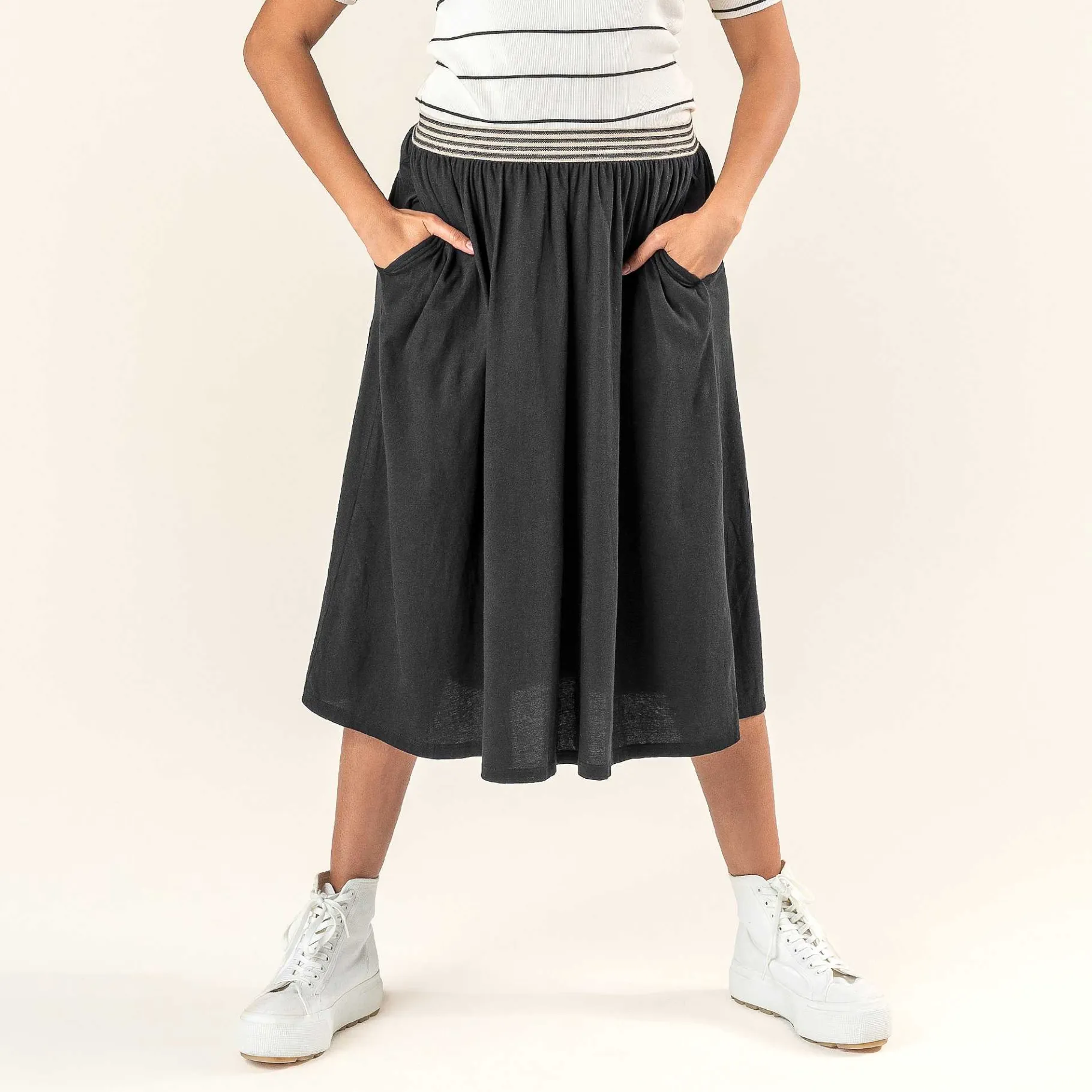 LIVING CRAFTS Rebekka | Rok Zwart Flash Sale