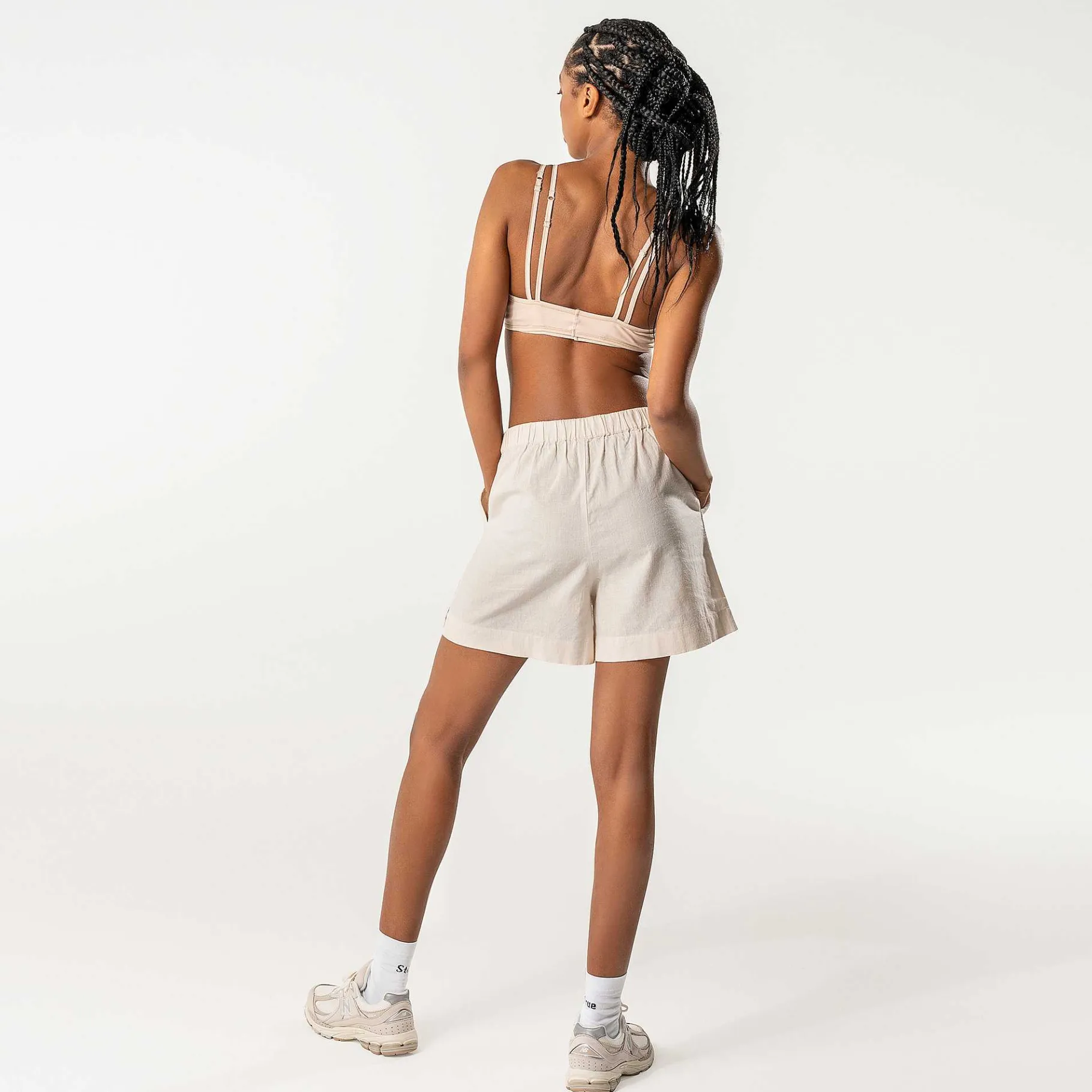 LIVING CRAFTS Waargebeurd Verhaal Dorisa | Korte Broek Zand Fashion